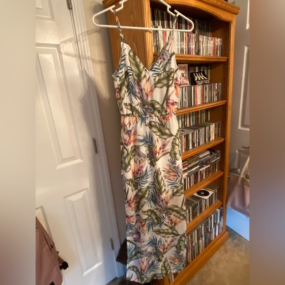 NWT H&M Floral Dress - Picture 2 of 3